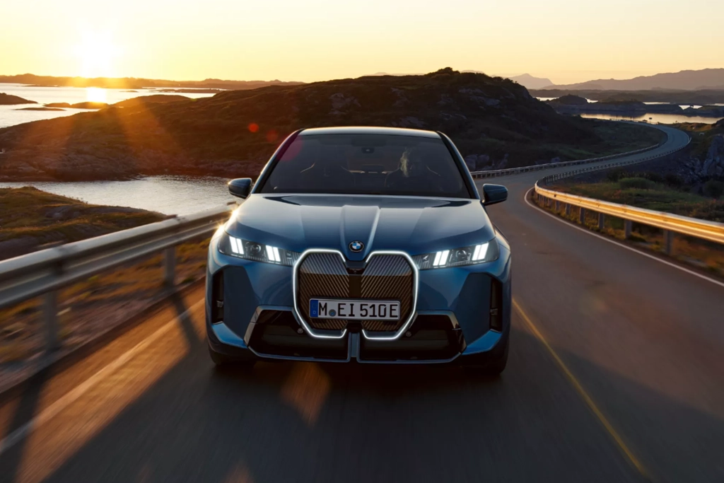 bmw_ix_banner_1155284785.webp