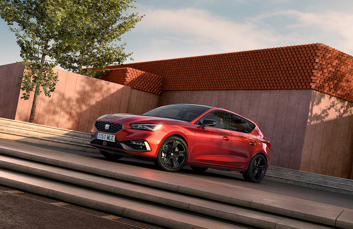 Habitacle spacieux et sièges confortables de la Seat Leon Sportstourer 2025