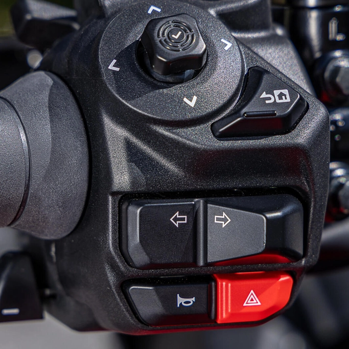 Détail du design de la Yamaha 2025 TRACER 9